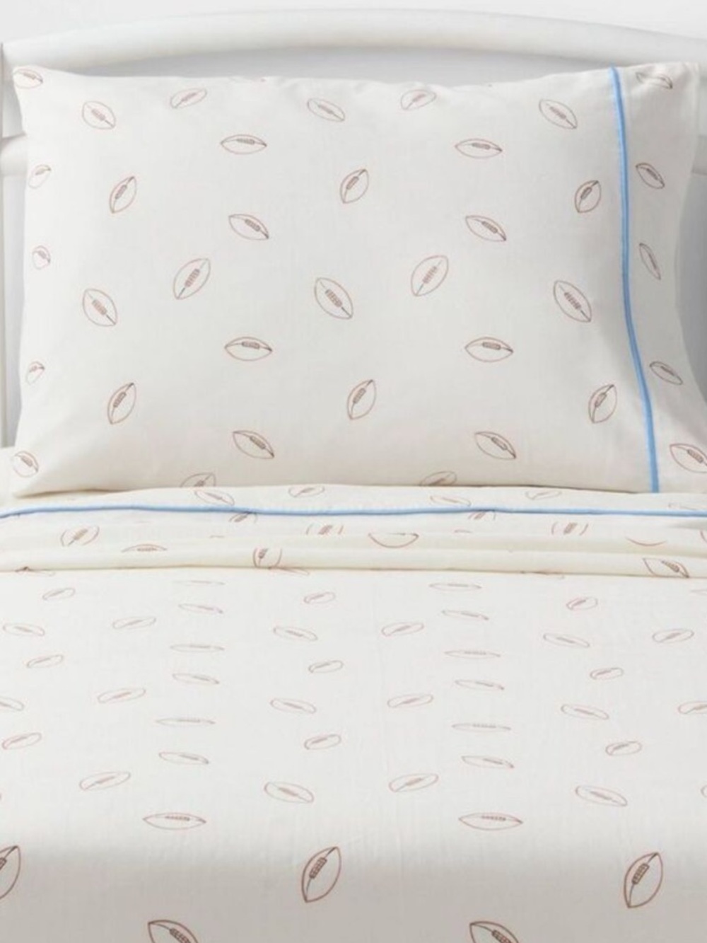 QUEEN Football Sports Kids' Cotton Sheet Set - Pillowfort Target White NEW
